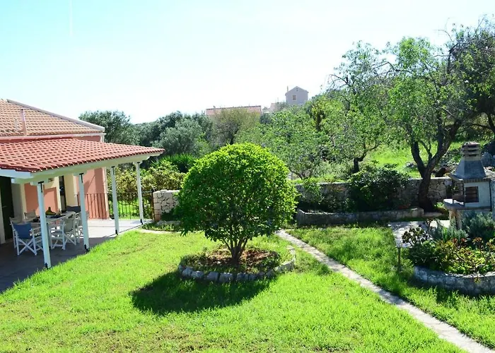 Villa Androniki *