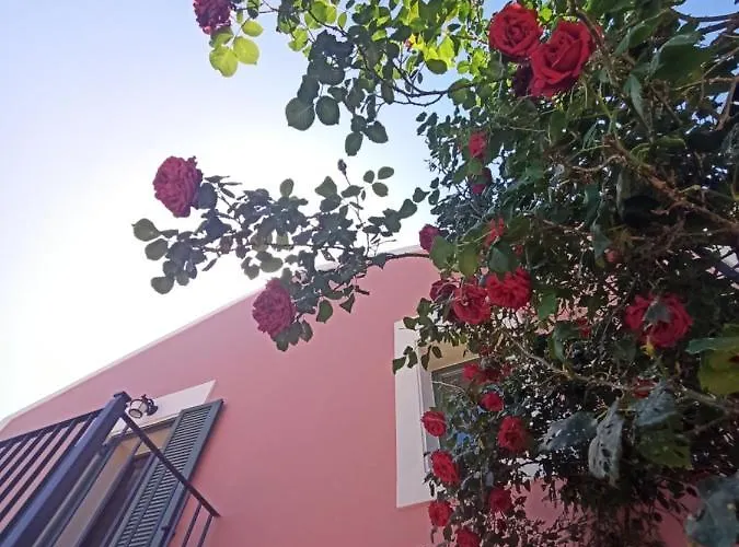Androniki Villa *