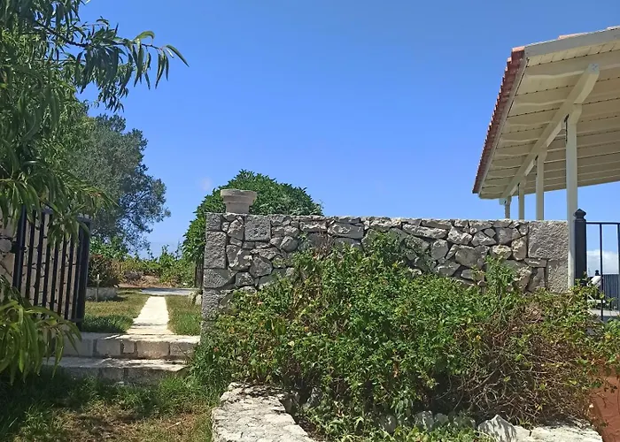 Villa Androniki